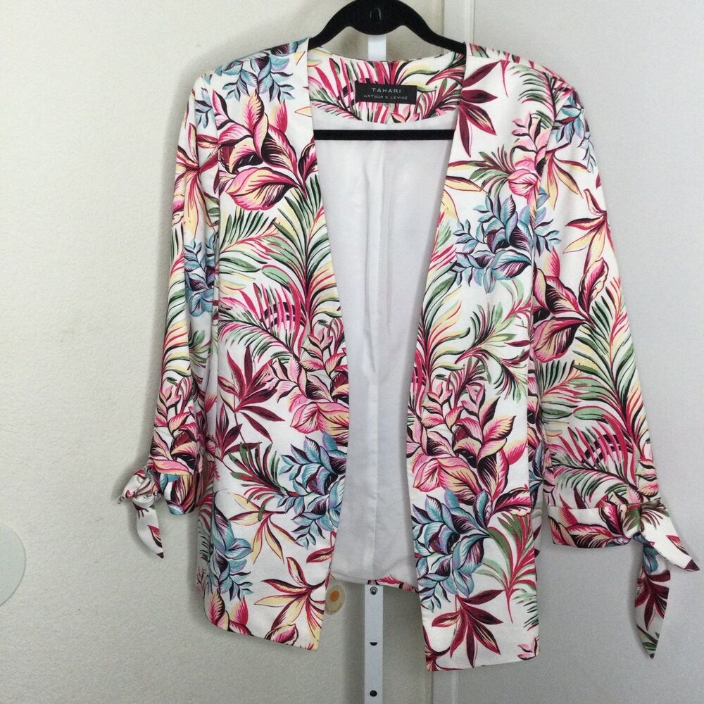 Tahari blazer